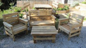 Plan construction salon de jardin palette