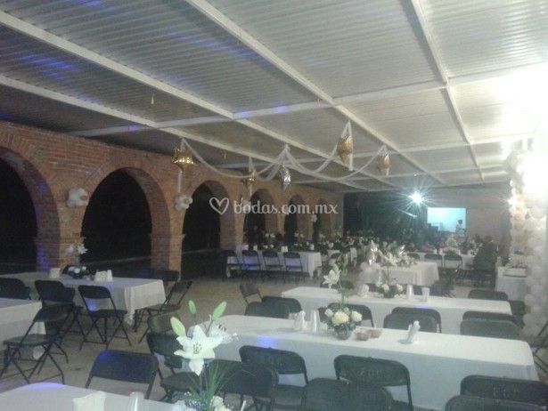 Salon jardin de la presa